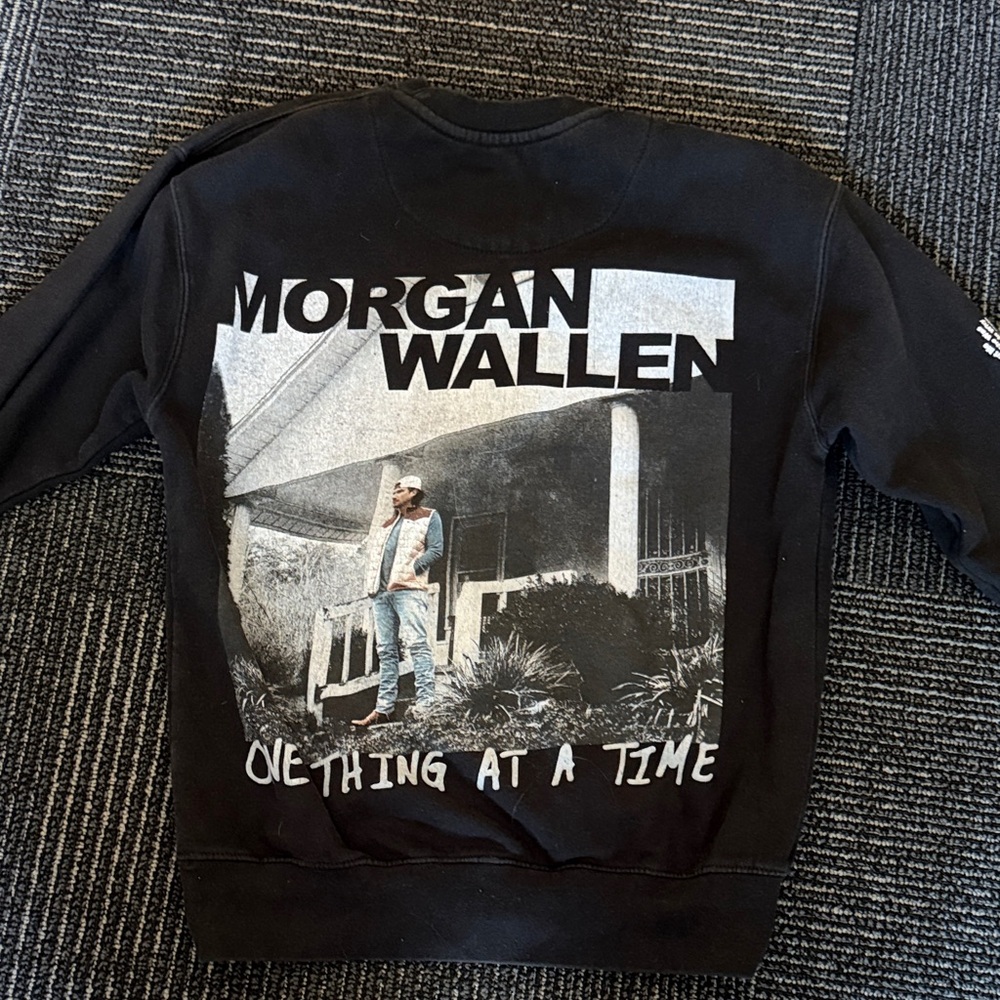 Morgan Wallen Crewneck - One Thing at a Time Tour - Picture 2 of 3